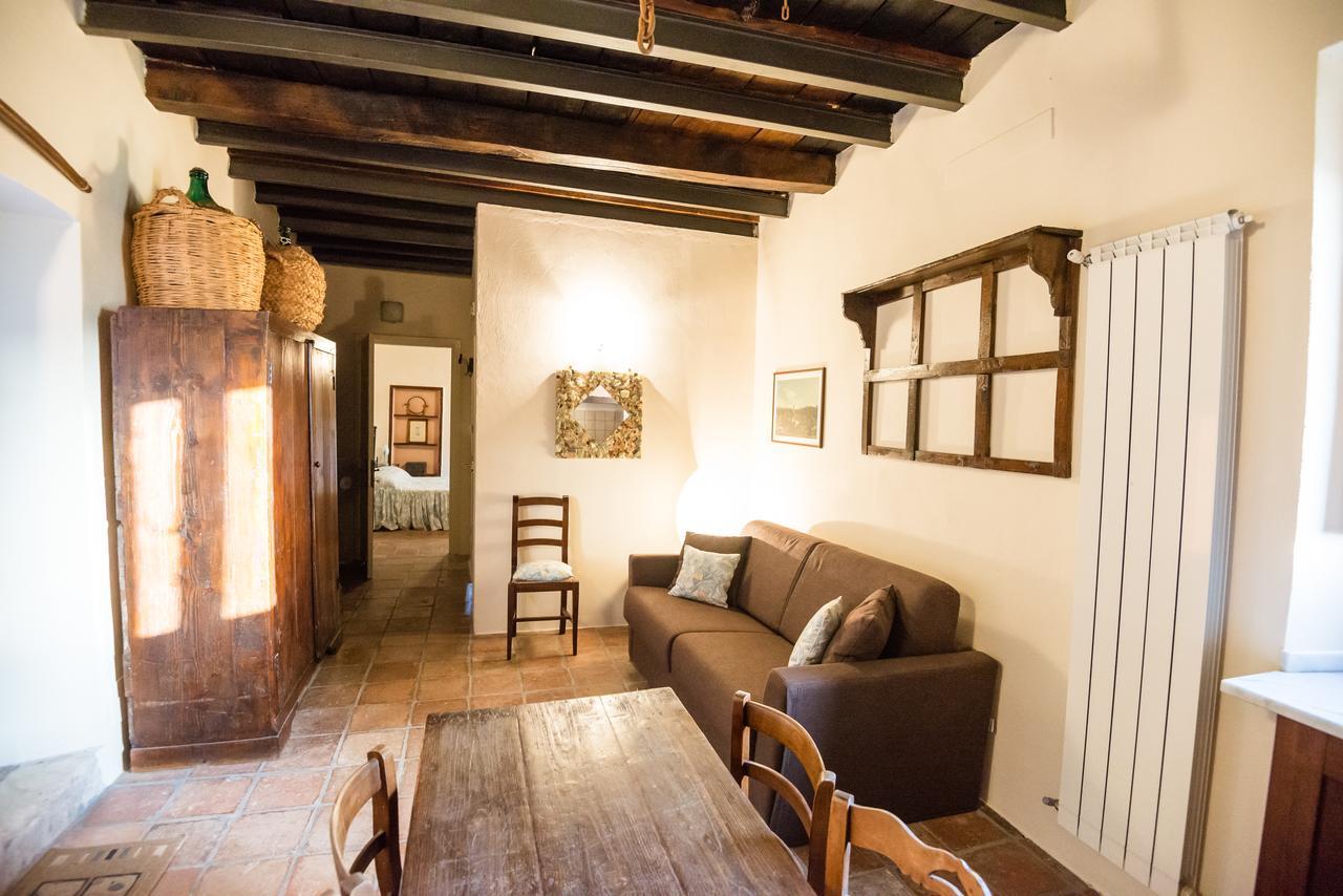 Nena Al Borgo Castello Bed and Breakfast Pico Eksteriør billede