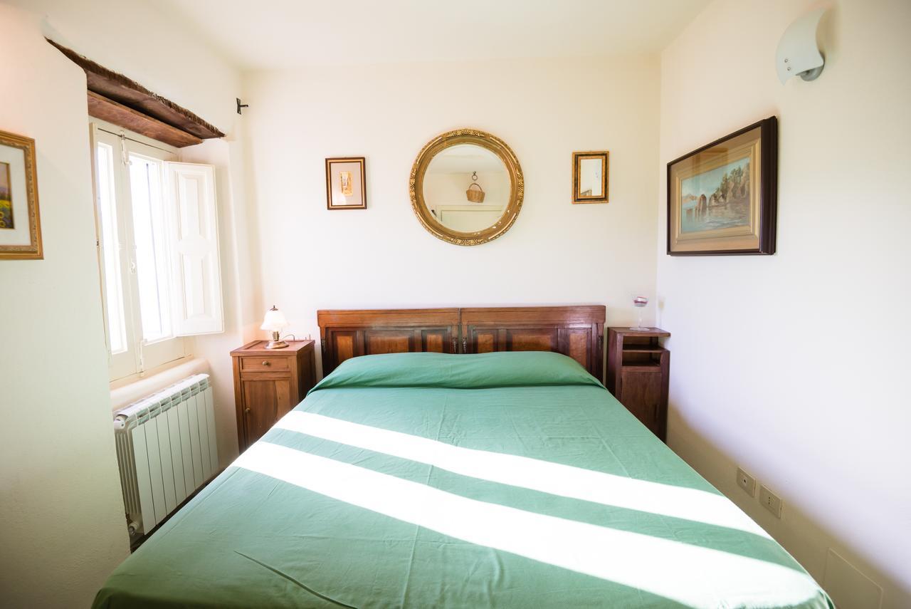 Nena Al Borgo Castello Bed and Breakfast Pico Eksteriør billede