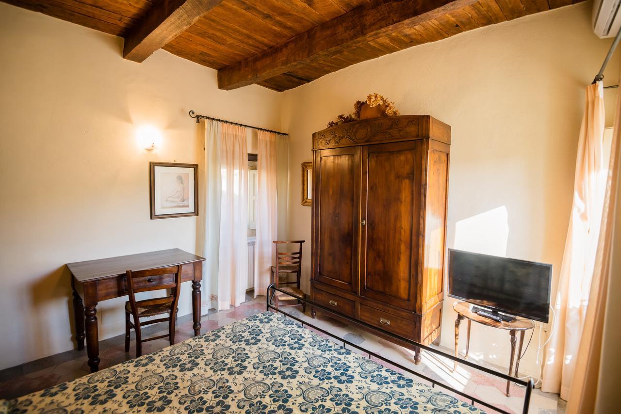 Nena Al Borgo Castello Bed and Breakfast Pico Eksteriør billede