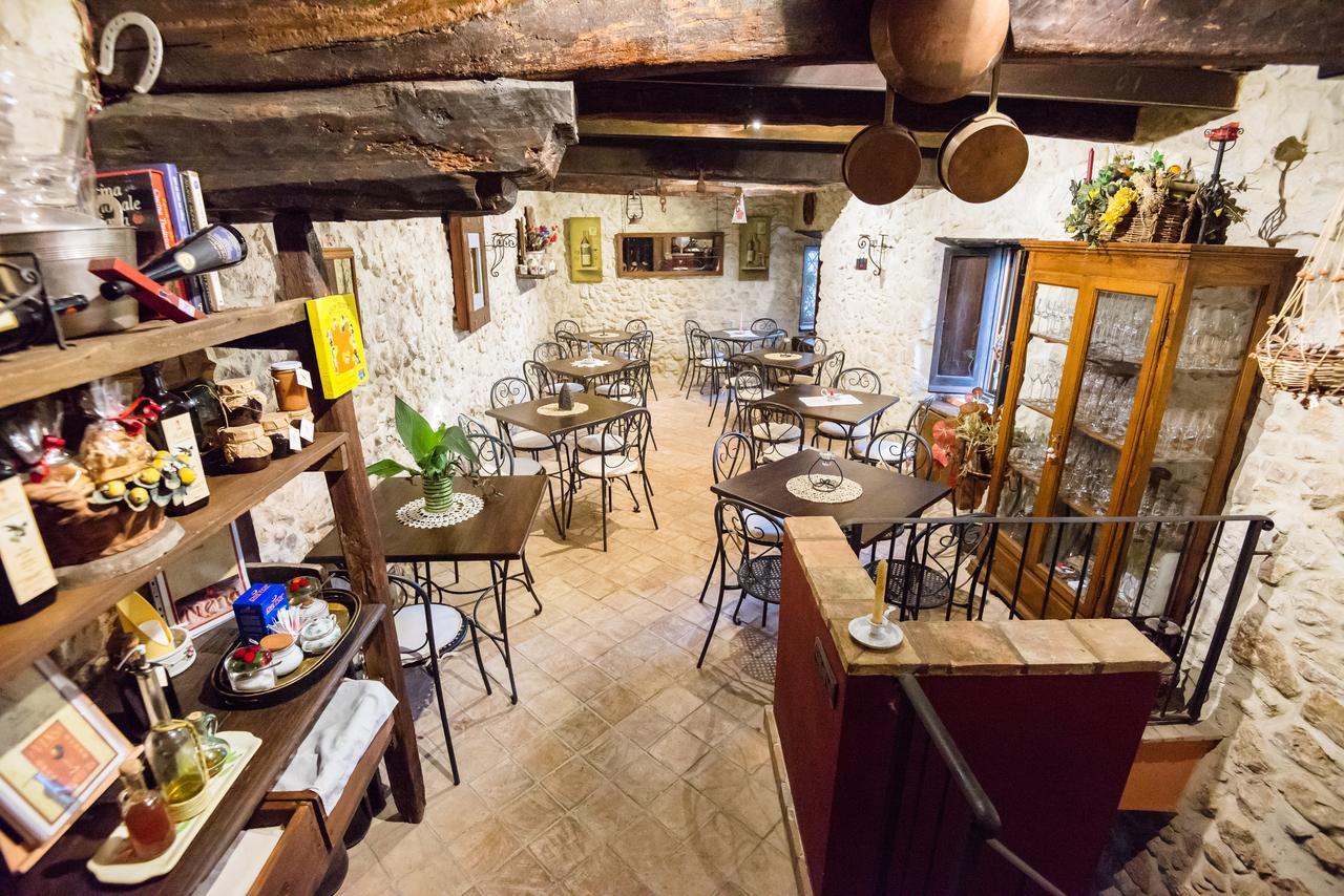 Nena Al Borgo Castello Bed and Breakfast Pico Eksteriør billede